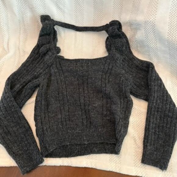 new topshop ruffle long sleeve sweater size 4-6 - Picture 3 of 3